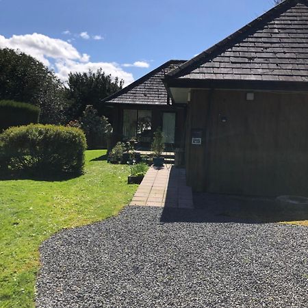 Springwood - Royal Hillsborough Villa Buitenkant foto